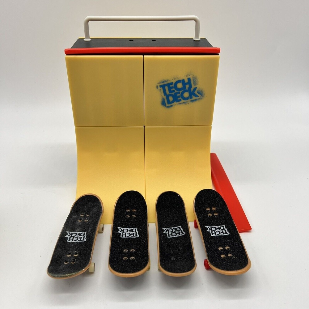 Tech Deck Build a Park Big Vert Wall SML Spin master & 4 Finger‎ Boards Lot